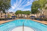 Stonebriar of Frisco's Resort-Style Swimming Pool