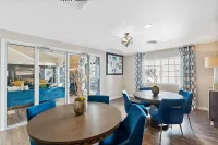 Clubroom at Antero Apartments
