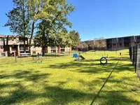 16Kimbrook Dog Park