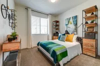 Closets Apartments Cornerstone Turo UNLV