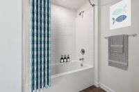 3x2 bath 3