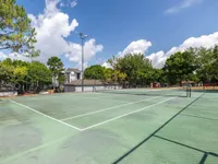 basketball courts in apartment complex clermont