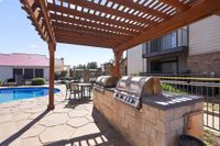 Advenir at The Meadows - Poolside Grills
