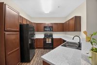 Advenir at Grand Parkway West - Modern Kitchen