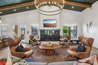 Advenir at Dawson Hills - Cozy Lounge Area
