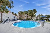 Advenir at The Oaks - Outdoor Pool