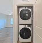 Washer & Dryer Included