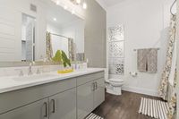 Elegant Master Bathroom | Apartments Farmers Branch, TX | The Towers at Mercer Crossing