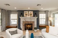 Community Clubhouse & Leasing Office