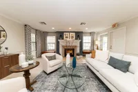 Community Clubhouse & Leasing Office