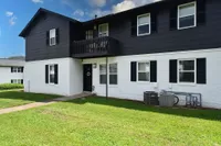 Private entrance & balcony