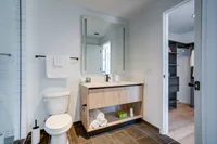 Bathrooms & Built-In Closets