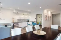 Clubhouse Work Bar