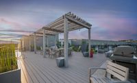 Rooftop dining and scenic deck