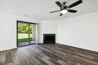 Highland Park Spacious Living Room