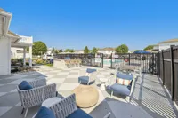 Poolside Lounge