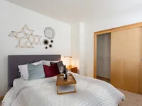 1 Bed / 1 Bath - 652 SF - Bedroom
