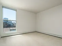 1 Bed / 1 Bath - 563 SF - Bedroom