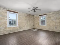 2 Bed + Den / 1 Bath - 1,500 SF - Living Room
