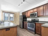 2 Bed + Den / 1 Bath - 1,500 SF - Kitchen