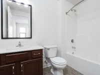 3 Bed / 2 Bath - 1,500 SF - Bathroom