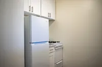 2 Bed / 1 Bath - 1,000 SF - Kitchen