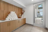7th Floor - Pool Entrance