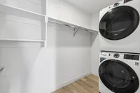 Willow - 3 BD / 2 BA - Laundry