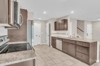 TH3B Kitchen Counter