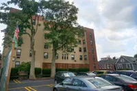 Parking lot of the Cavendish
