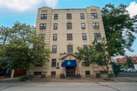 Cavendish Building on the corner of Shady and Ellsworth Avenues