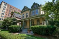 Arlington Houses on S. Aiken Avenue.