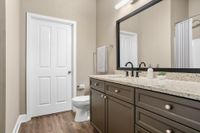 Bathroom | Apartments in Nashville, TN | Lenox Village