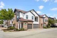 Apartment Building | Apartments in Tomball, TX | Avenues at Northpointe