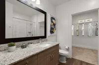 Lirio at Rafina - Bathroom