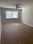 Bay Oaks Living room