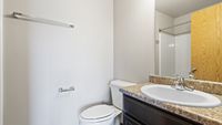 Bedroom 1 En Suite Bathroom