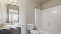 Bedroom 2 En Suite Bathroom