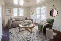 The Greentree Building - Living Room