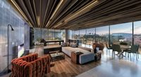 Sky Lounge