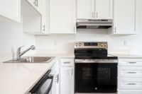 kitchen of 81 powell apartments