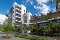Pearl Washington Leasing Office | Apartments on Washington Ave | Houston, TX Apartments