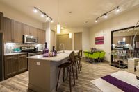 Pearl Washington Apartment Kitchen | Apartments on Washington Ave | Houston, TX Apartments