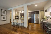 Sleek design, ample storage, effortless charm. Pearl Residences at City Centre Apartment Kitchen and Dinning Room | Houston, TX Apartments | Houston CityCentre Apartments