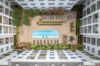 greenway area apartments | apartments near river oaks | apartments near upper kirby | 36 Sixty Business Lounge | Houston, TX Apartments | Essential Housing Apartments
