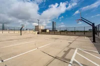 Pearl Greenway | Houston, TX Apartments | Greenway Plaza | Upper Kirby Apartments