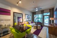 Pearl_Washington_model-a2_living-1