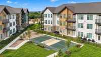 Altitude at Brooks - Outdoor Courtyard