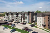 Exterior Parking | The Emery - Altoona | Altoona, Iowa