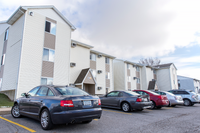 Exterior Parking | Campus View & Kirkwood Court | Cedar Rapids, Iowa